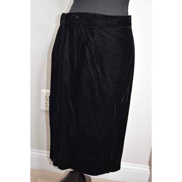 In Group II Velour Skirt - Size 14W - Picture 1 of 2